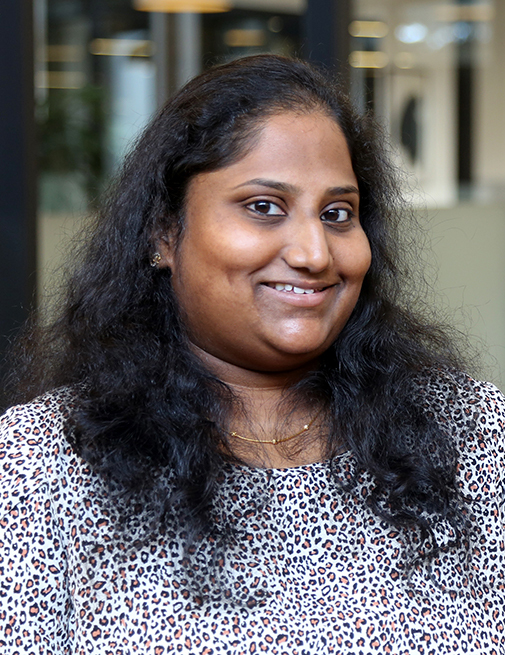 Headshot photo of Sneha, Stropro Operations Analyst